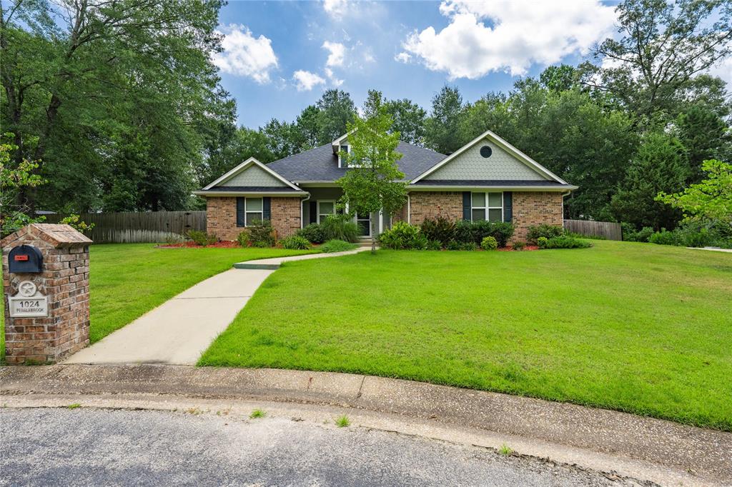 1024 Pebblebrook Court Property Photo 1