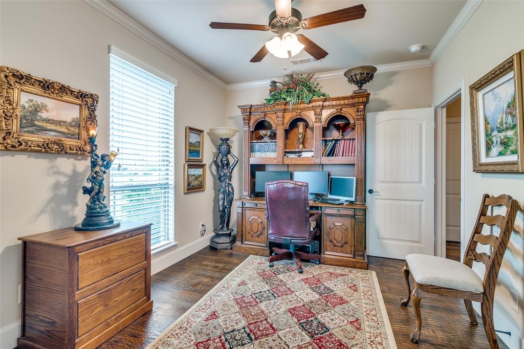 5029 White Pine Drive Property Photo 5