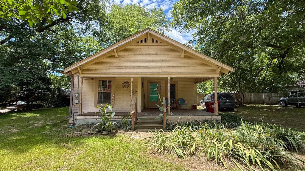 114 Carthel Property Photo 1