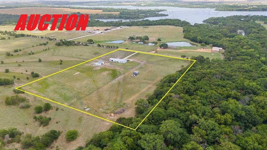 1195 Buck Creek Road Property Photo 1
