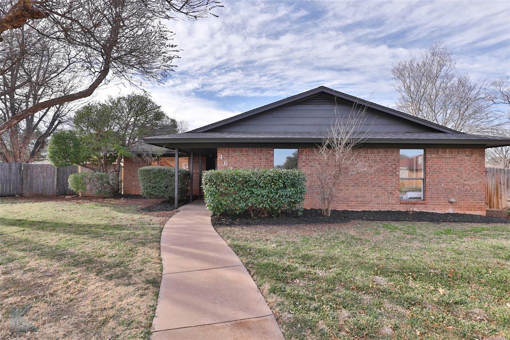 4634 Sunflower Circle Property Photo 1