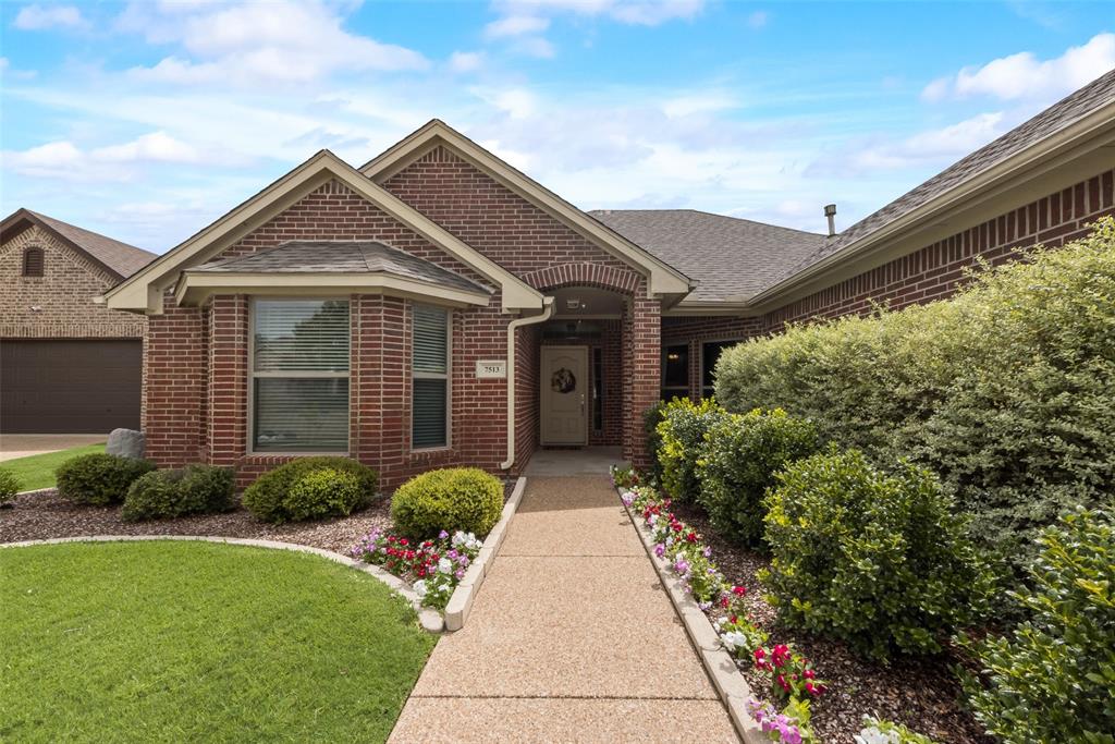 7513 Bunker Court Property Photo 1