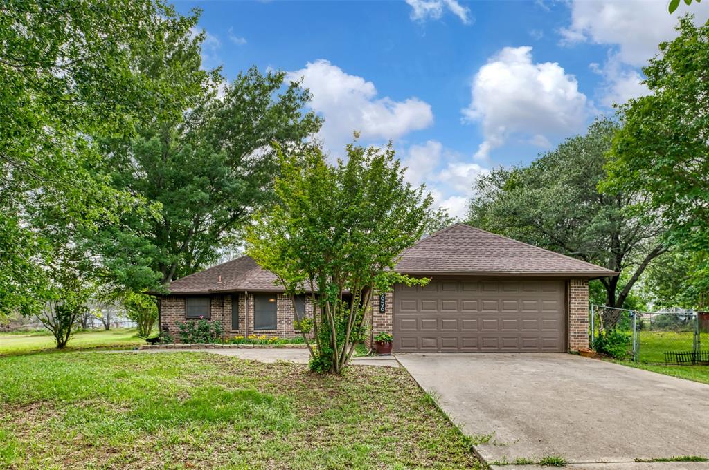 656 Truman Circle Property Photo 1