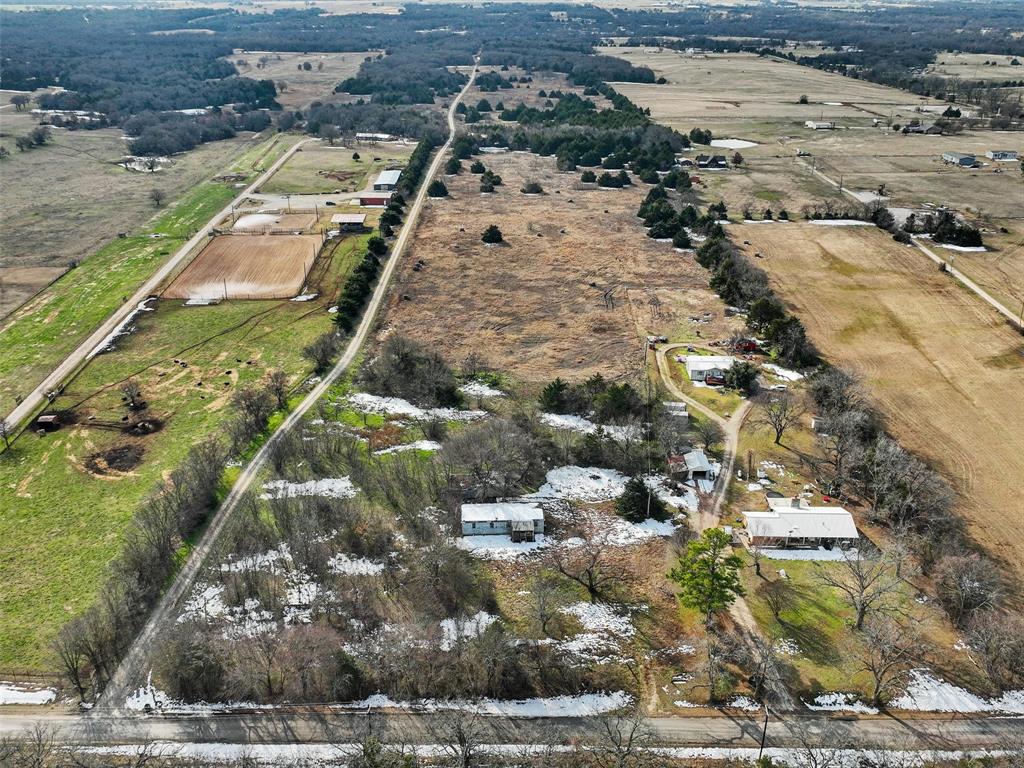 2242 Dixie Road Property Photo 1