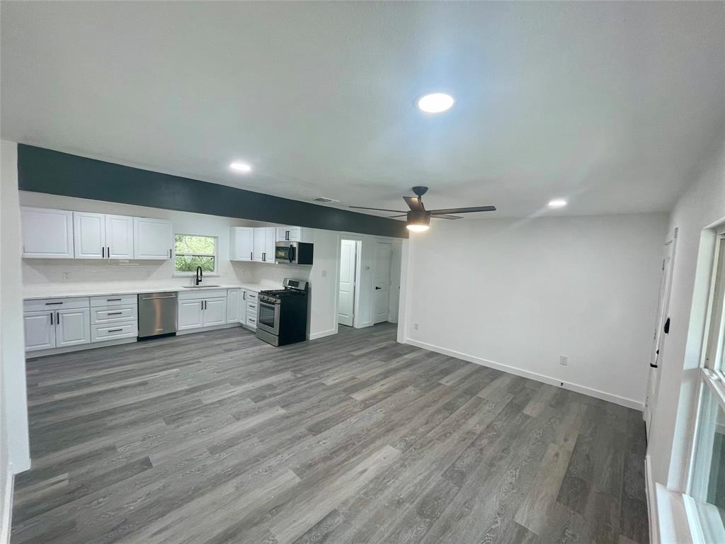 120 Charlene Drive Property Photo 1