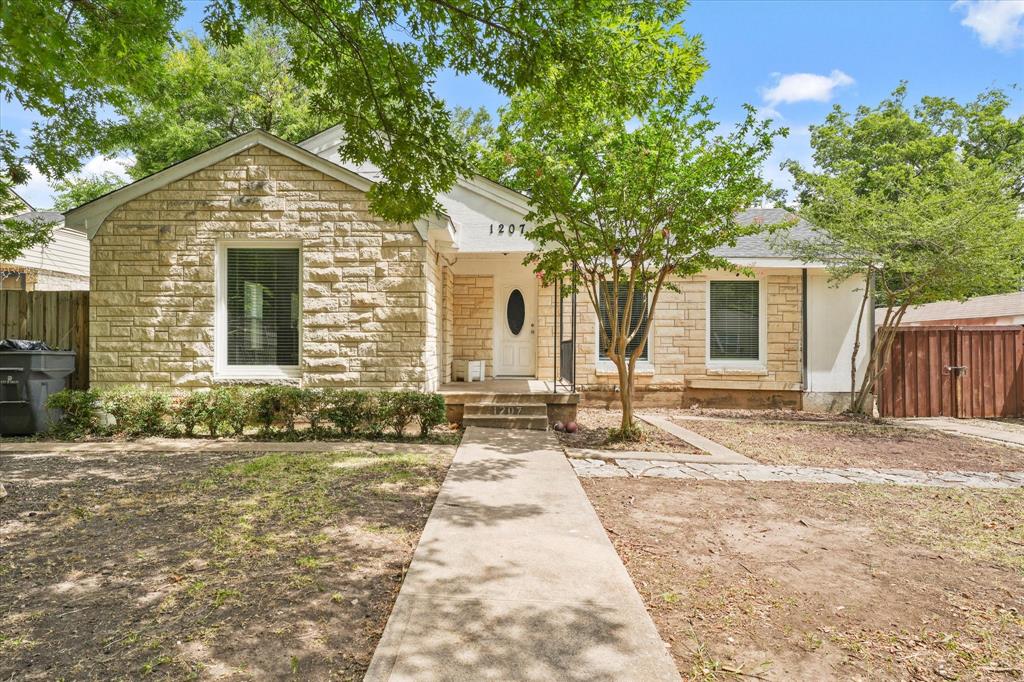1207 Engle Avenue Property Photo 1