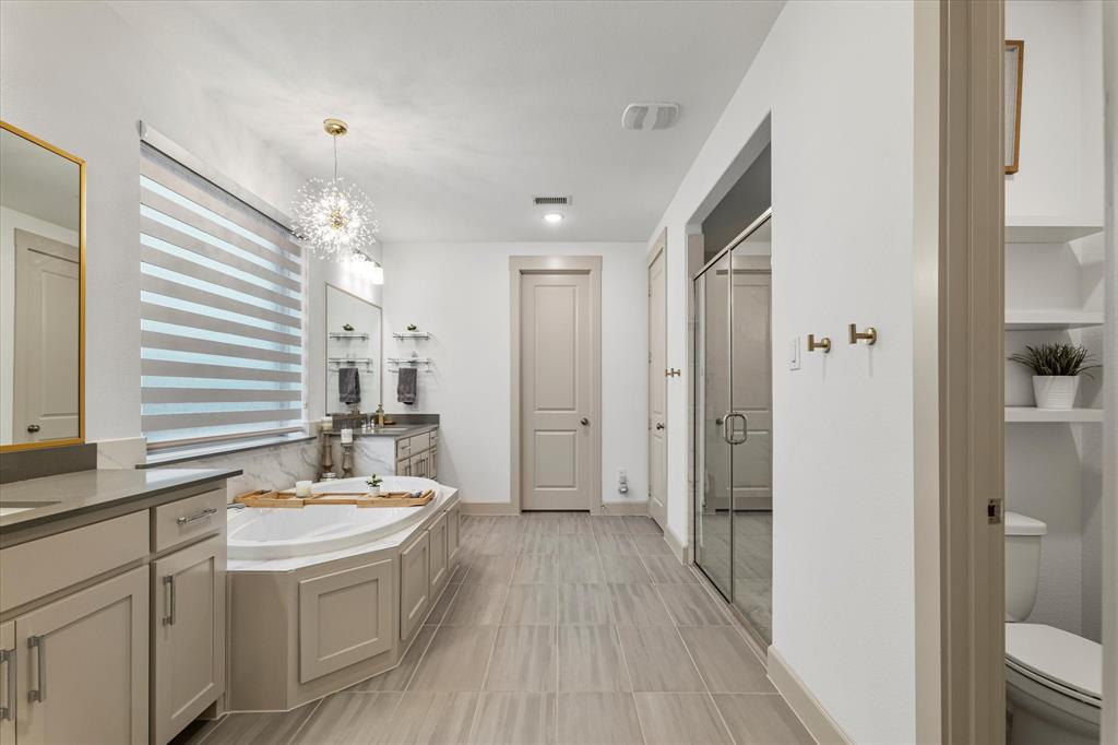 13752 Woodford Lane Property Photo 6