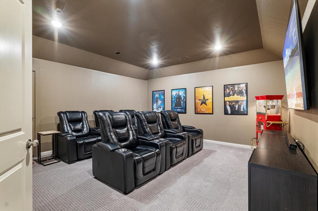 13752 Woodford Lane Property Photo 30