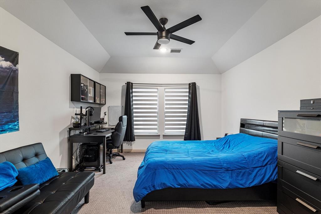 13752 Woodford Lane Property Photo 31