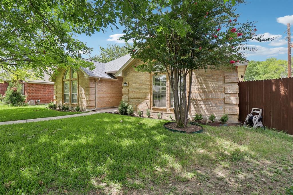 409 Meadow Lane Property Photo 2