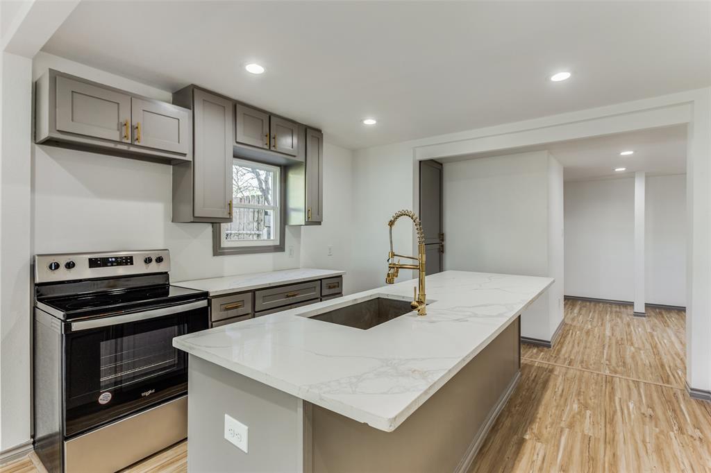 3309 Merrick Street Property Photo 5