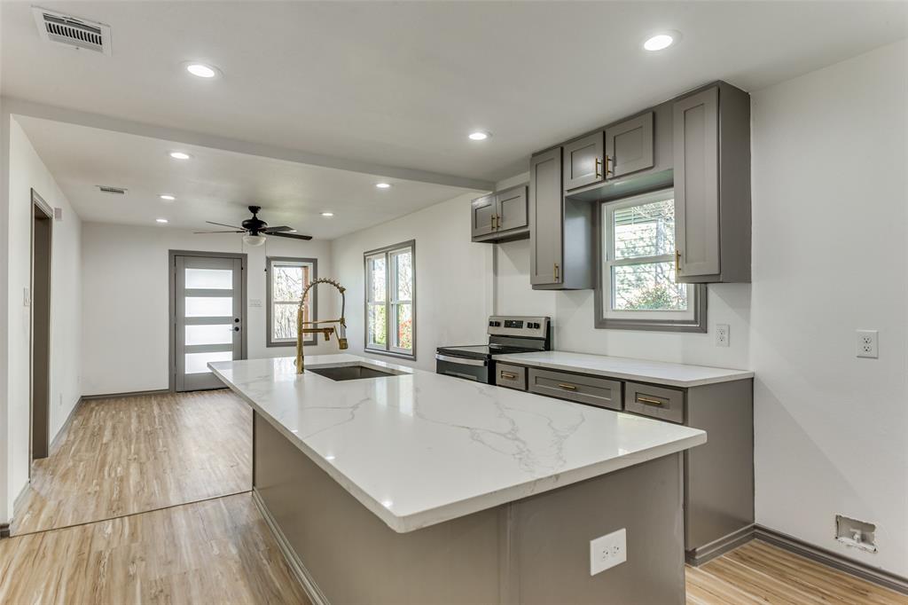 3309 Merrick Street Property Photo 6