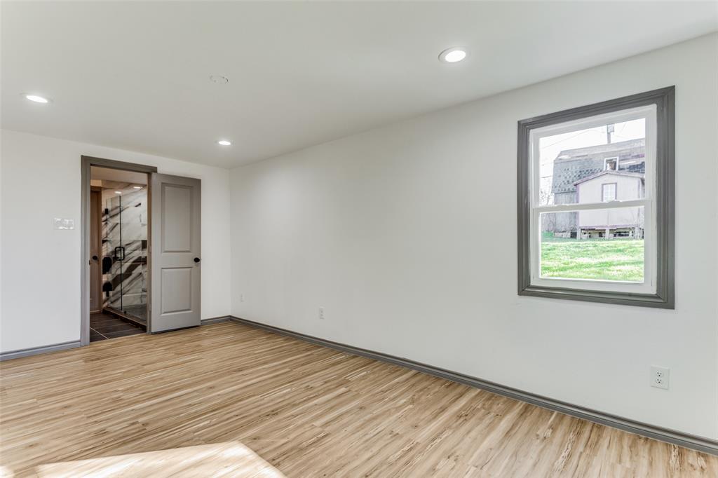 3309 Merrick Street Property Photo 15
