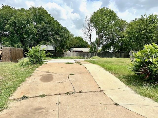 6016 Croftway Court Property Photo 1