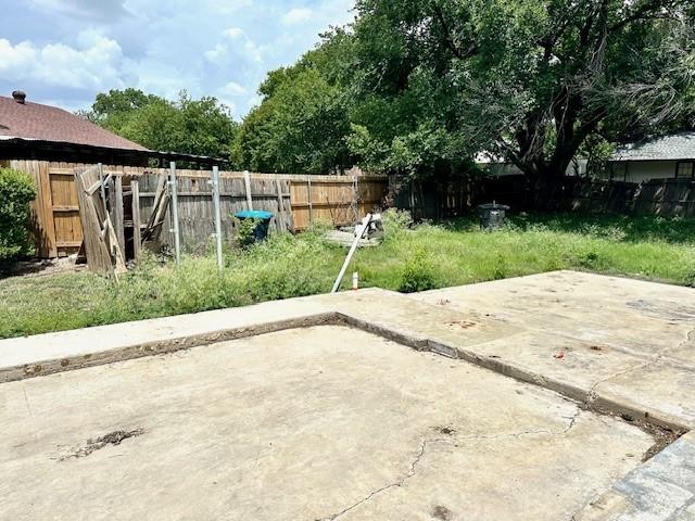 6016 Croftway Court Property Photo 4