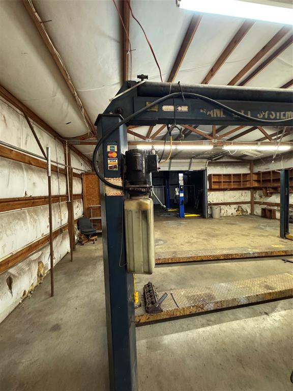 15083 State Highway 155 Property Photo 23