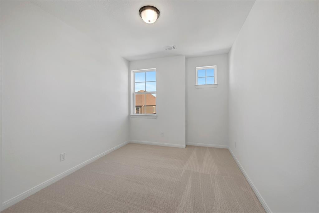 4716 Maxwell Drive Property Photo 23