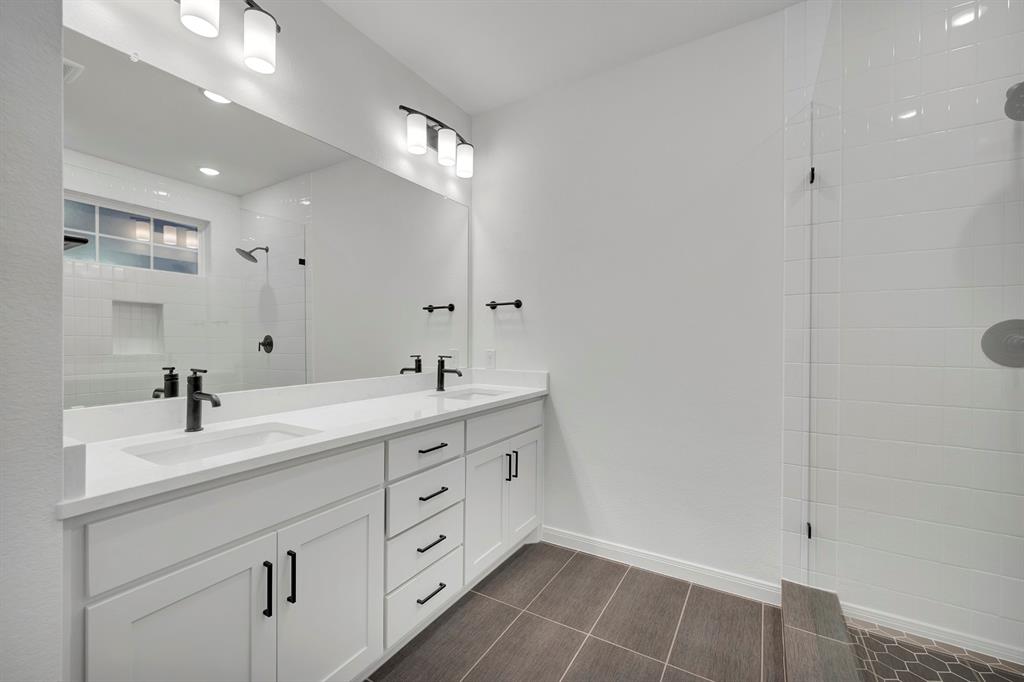 4716 Maxwell Drive Property Photo 33