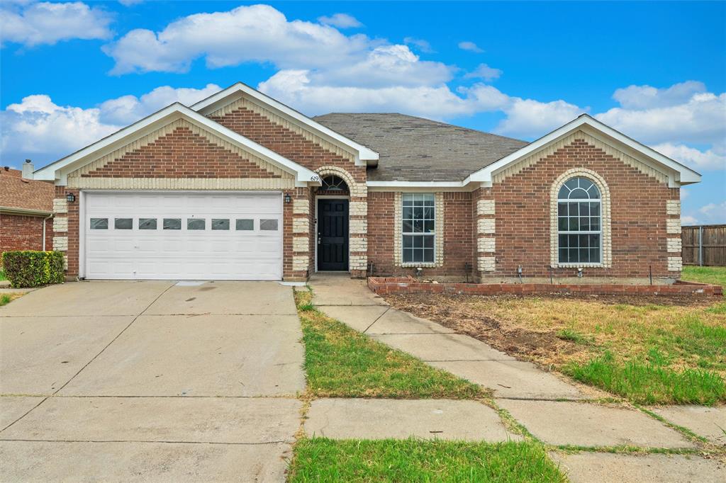 619 White Swan Drive Property Photo 1