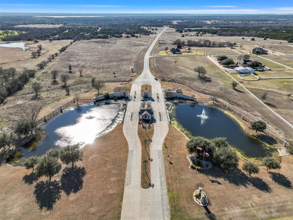38107 Misty Ridge Drive Property Photo 9