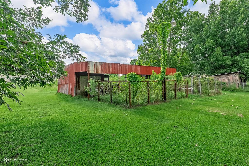 4735 Rebouche Road Property Photo 4