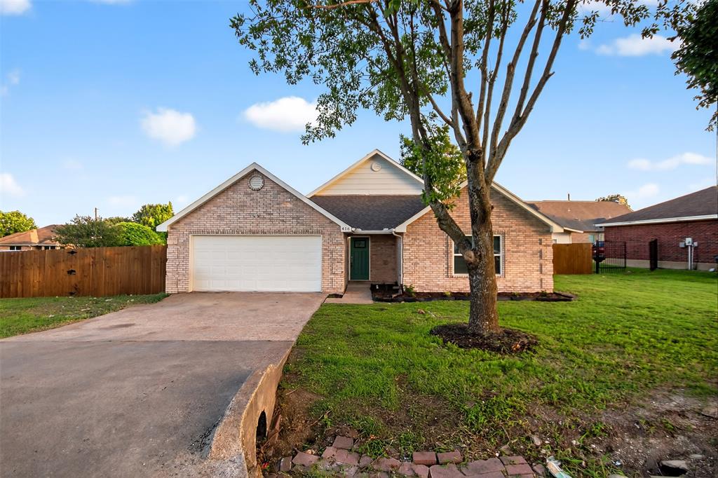 416 Griffin Street Property Photo 1