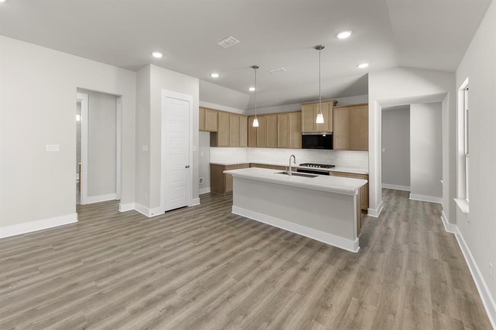 1429 Tipperary Drive Property Photo 10