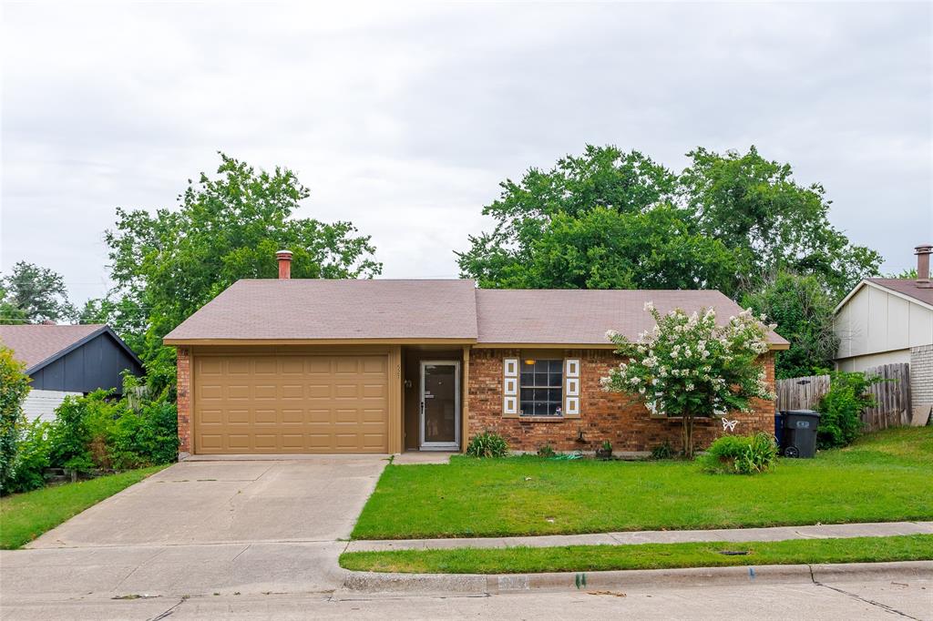 527 Fairhaven Drive Property Photo 1