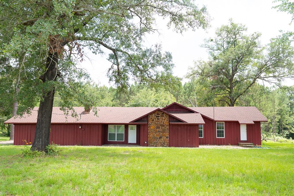 24070 Hwy 31 Property Photo 1