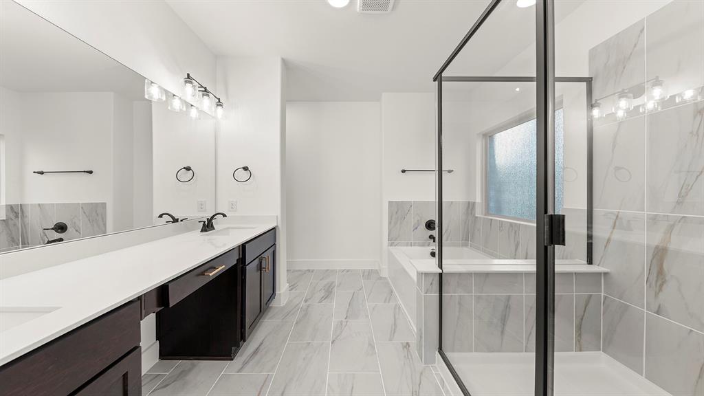 1417 Tipperary Drive Property Photo 9