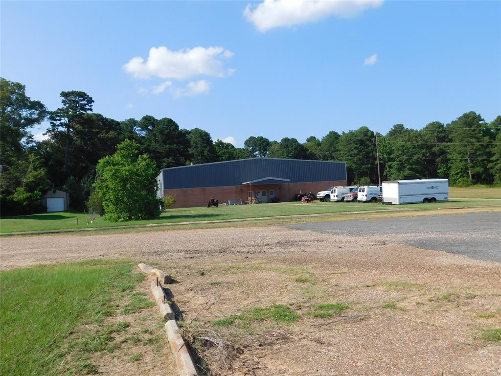 4705 Highway 80 Property Photo 2