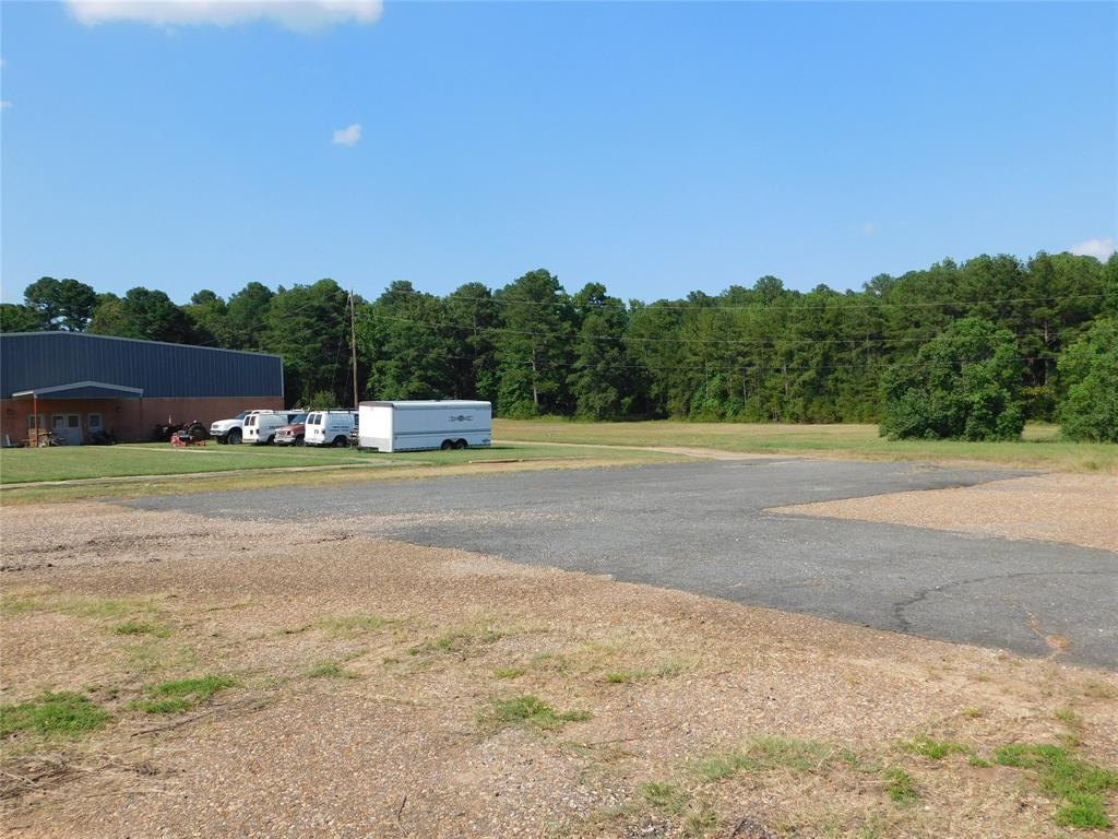 4705 Highway 80 Property Photo 3