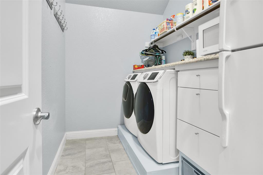 7813 Krause Springs Drive Property Photo 15