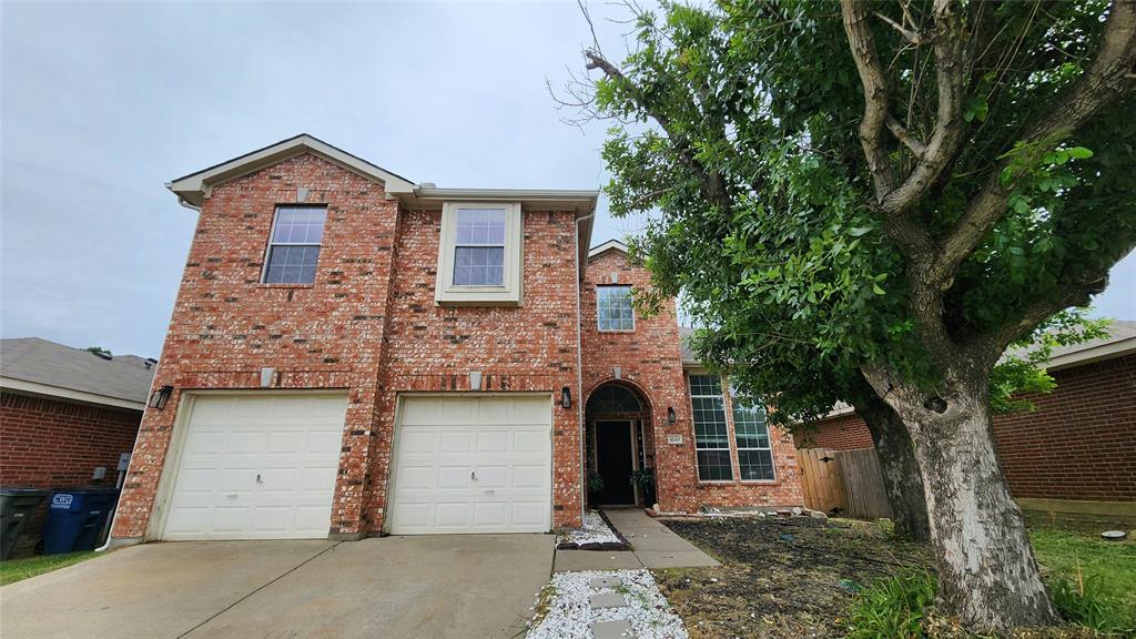 1047 Port Boliver Drive Property Photo 1