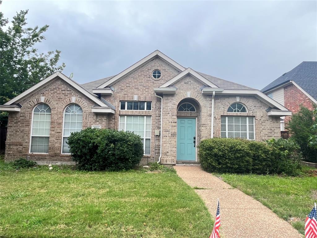 5524 Glenview Lane Property Photo 1