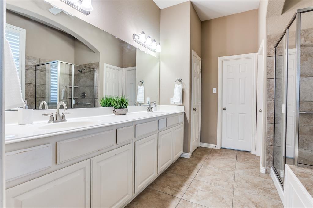 7803 Hillsdale Drive Property Photo 1