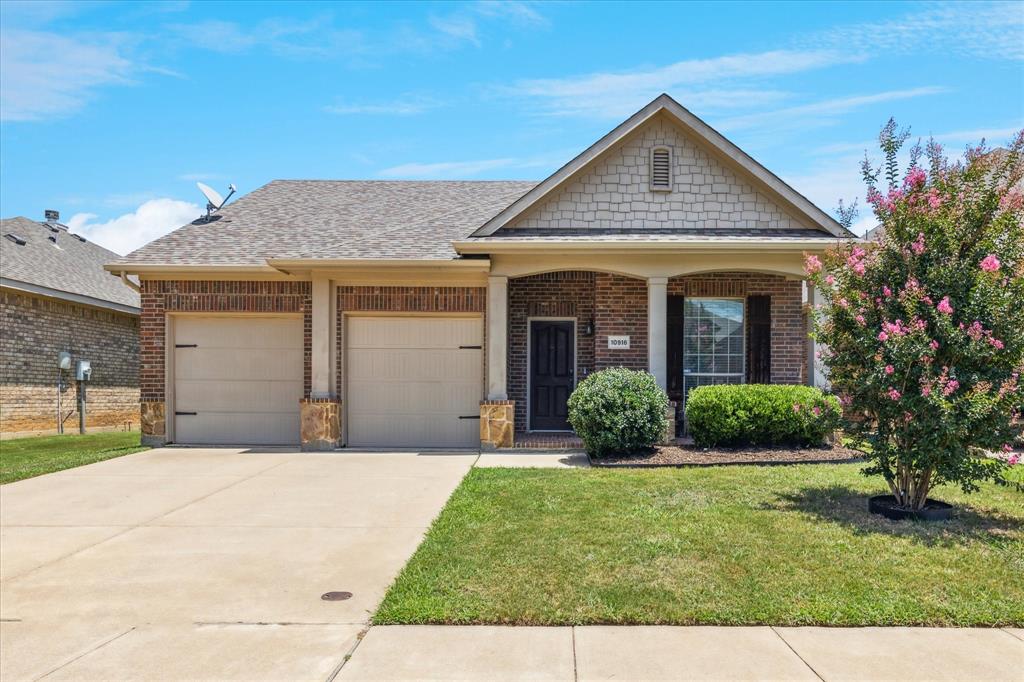 10916 Braemoor Drive Property Photo 1