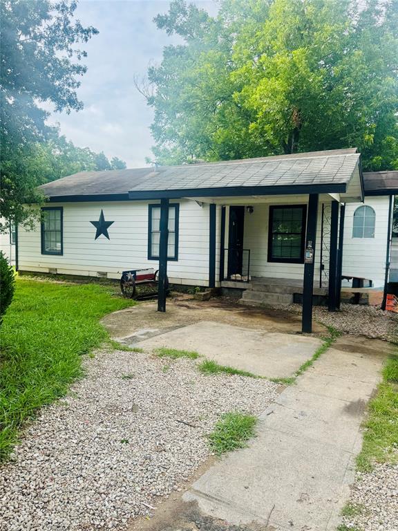 8812 Craige Drive Property Photo 1