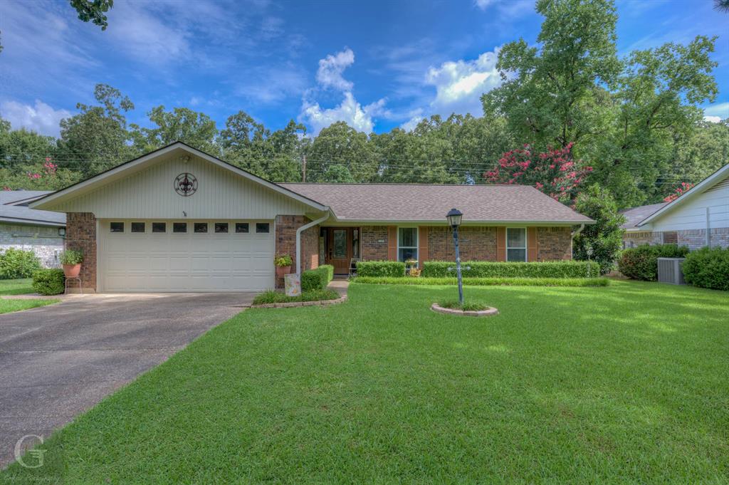 135 Elmview Lane Property Photo 1