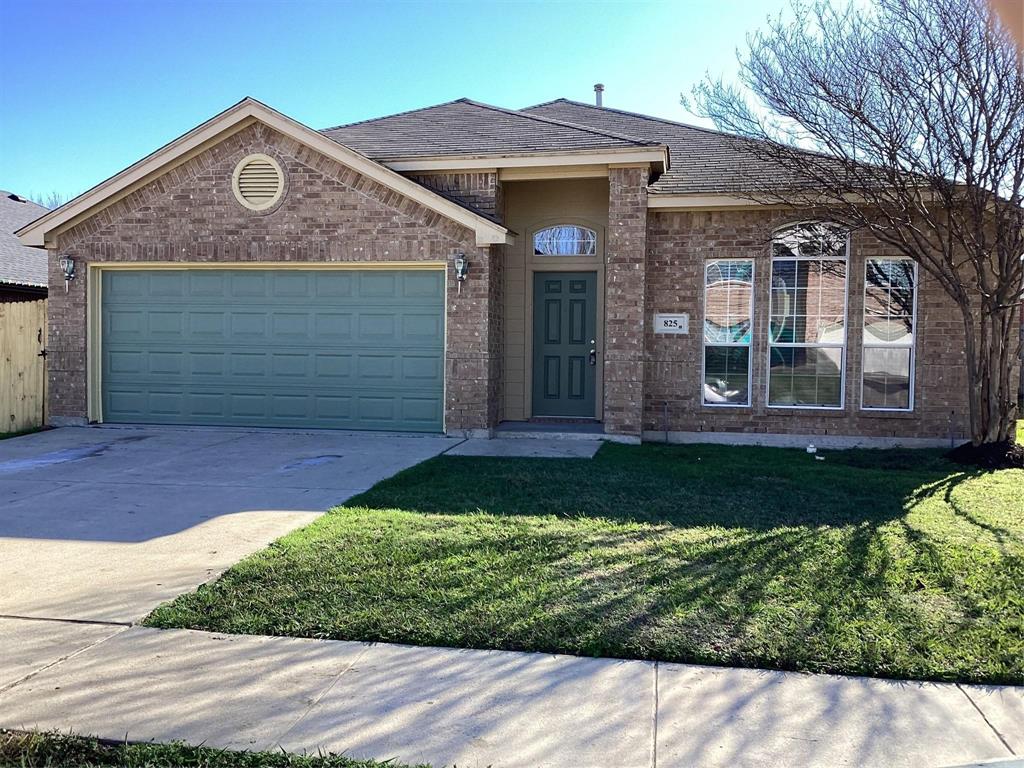 825 Coppin Drive Property Photo 1