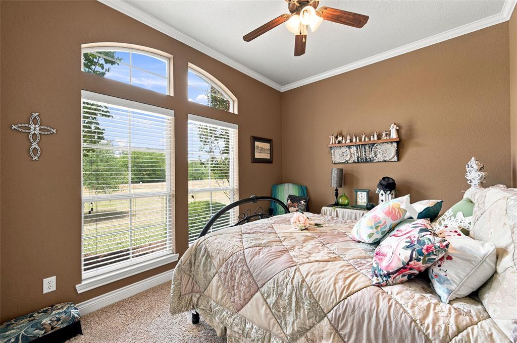 845 W County Line Road Property Photo 17