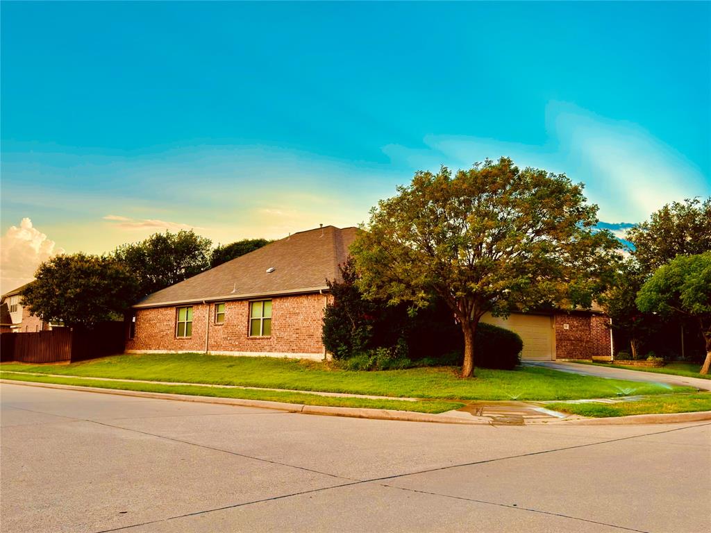 2440 Morning Dew Drive Property Photo 1