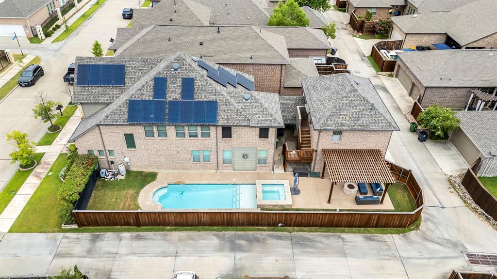 1110 Amber Rose Way Property Photo 2