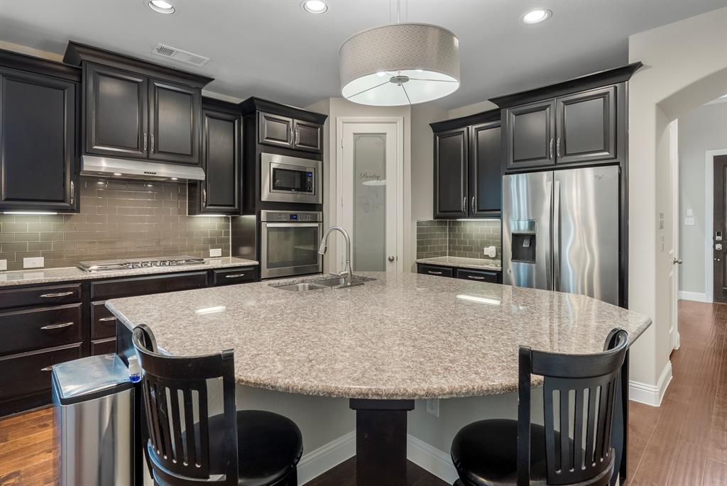 1110 Amber Rose Way Property Photo 5