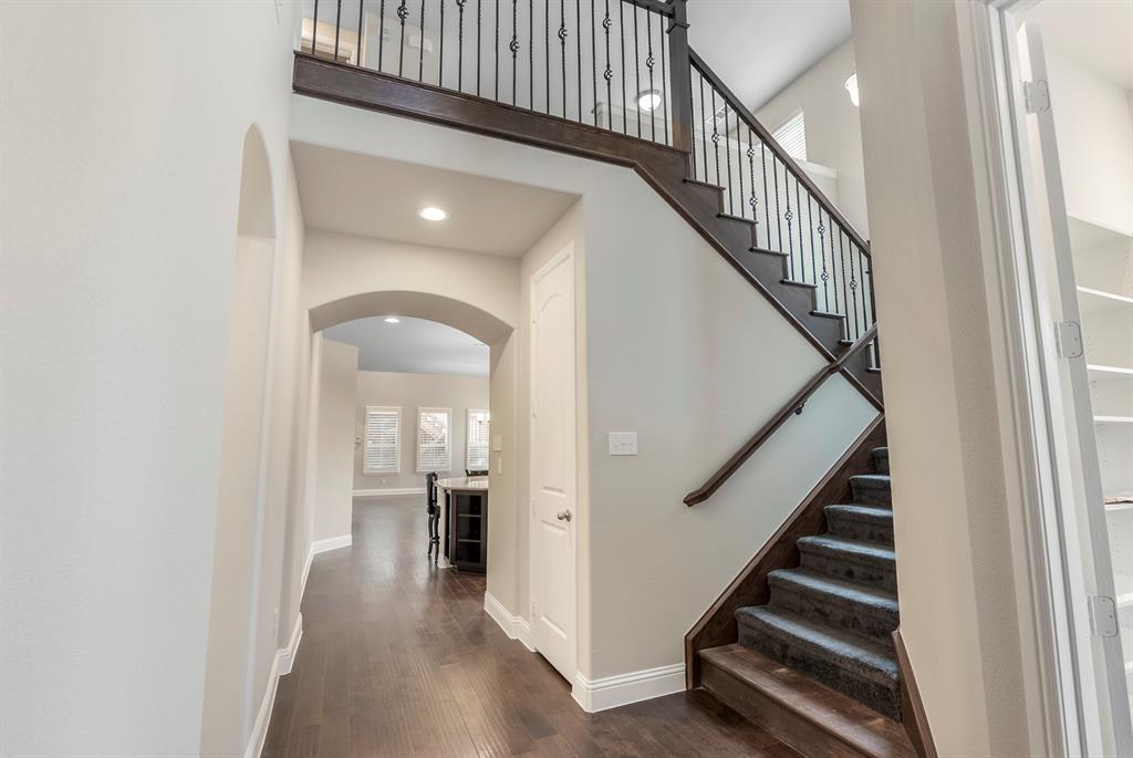 1110 Amber Rose Way Property Photo 7