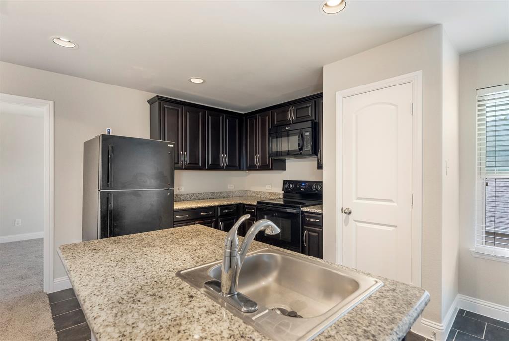 1110 Amber Rose Way Property Photo 26