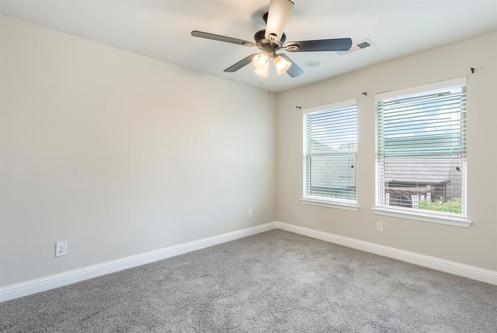 1110 Amber Rose Way Property Photo 27