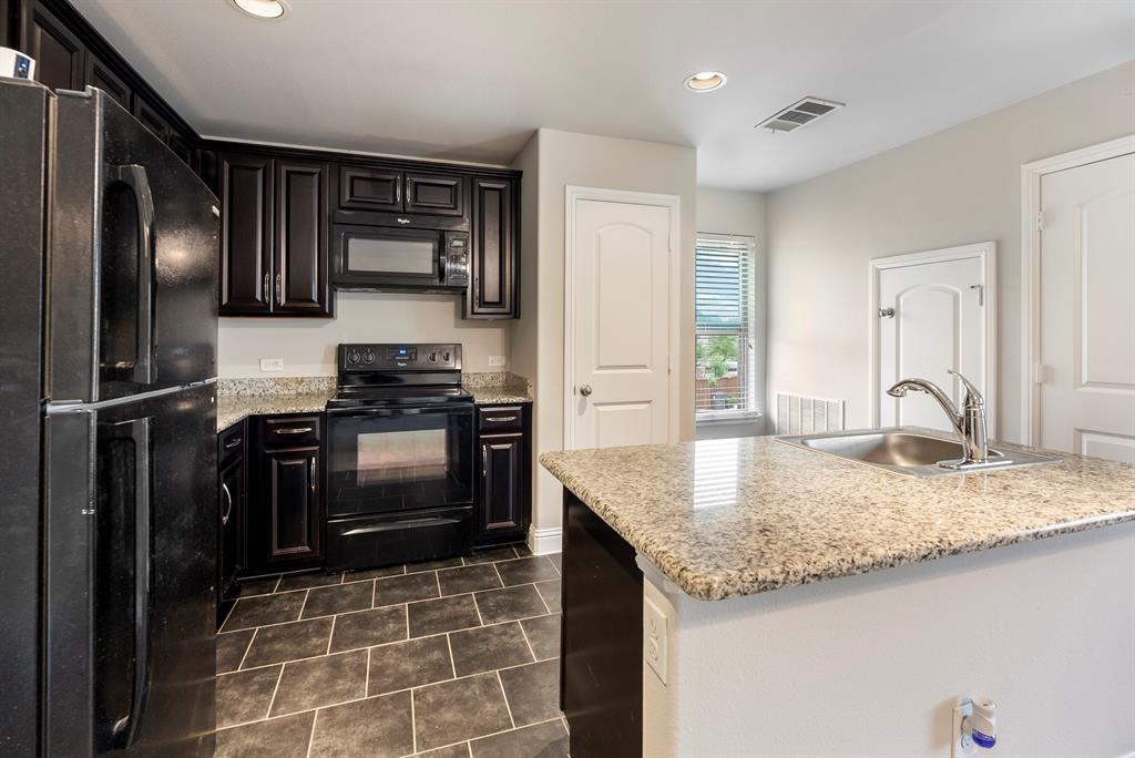 1110 Amber Rose Way Property Photo 31