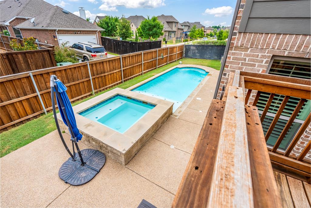 1110 Amber Rose Way Property Photo 32