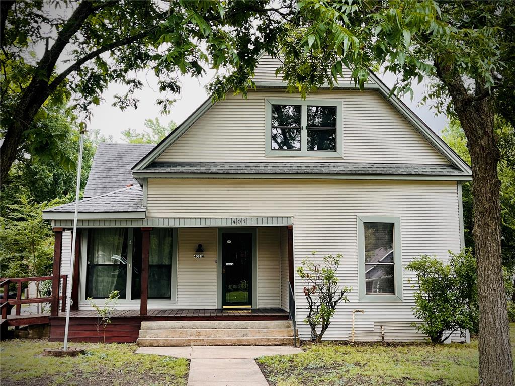 401 W Maple Street Property Photo 1
